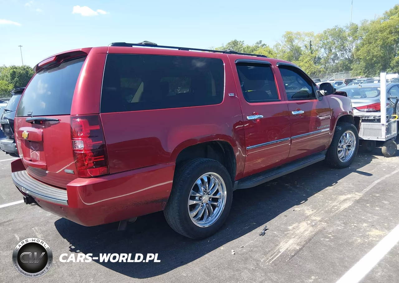 2012 Chevrolet Suburban Ltz VIN:1GNSKKE7XCR301242 - 4