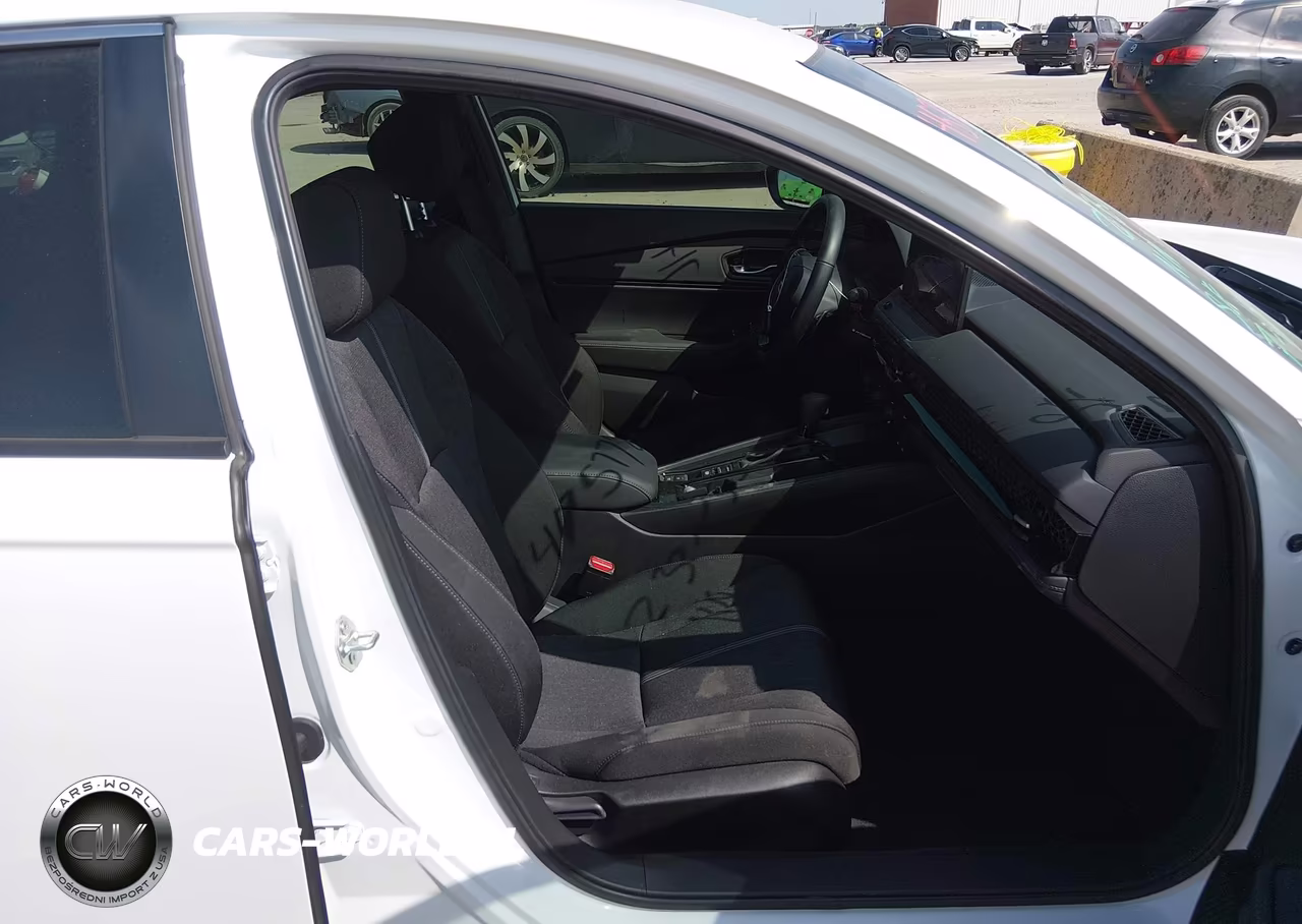 2025 Honda Accord Hybrid Sport VIN:1HGCY2F54SA087937 - 5