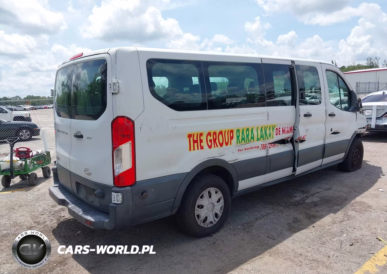 2015 Ford Transit-350 Xlt VIN:1FBZX2ZM7FKA17917 - 4
