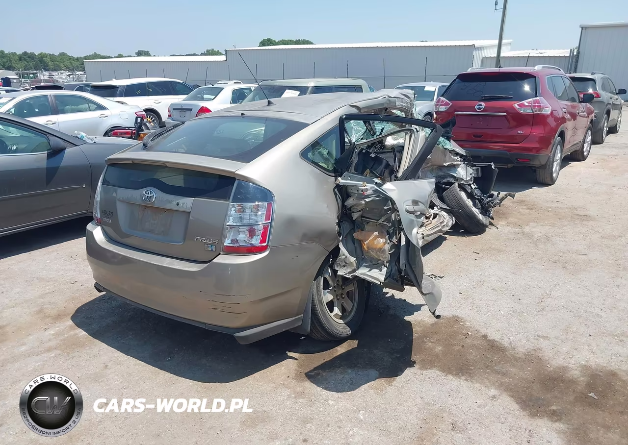 2005 Toyota Prius VIN:JTDKB20U353047854 - 4