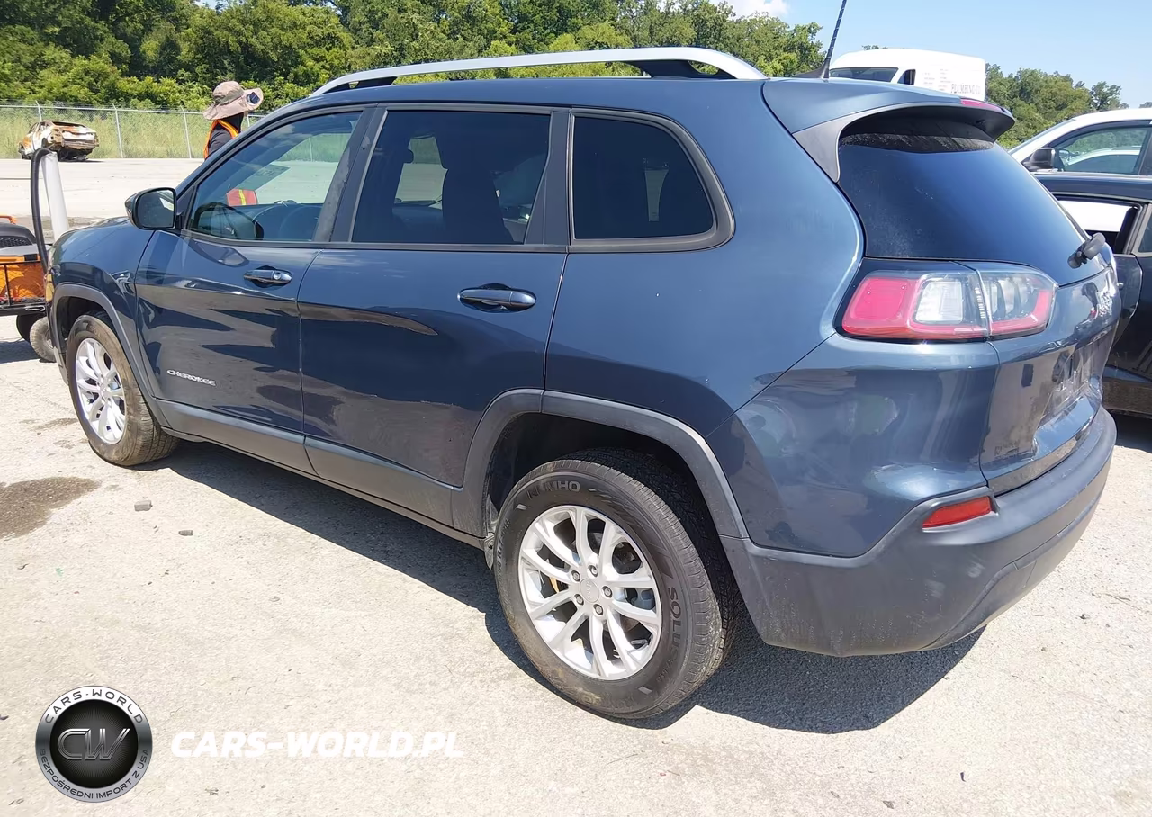 2020 Jeep Cherokee Latitude Fwd VIN:1C4PJLCB4LD511699 - 3