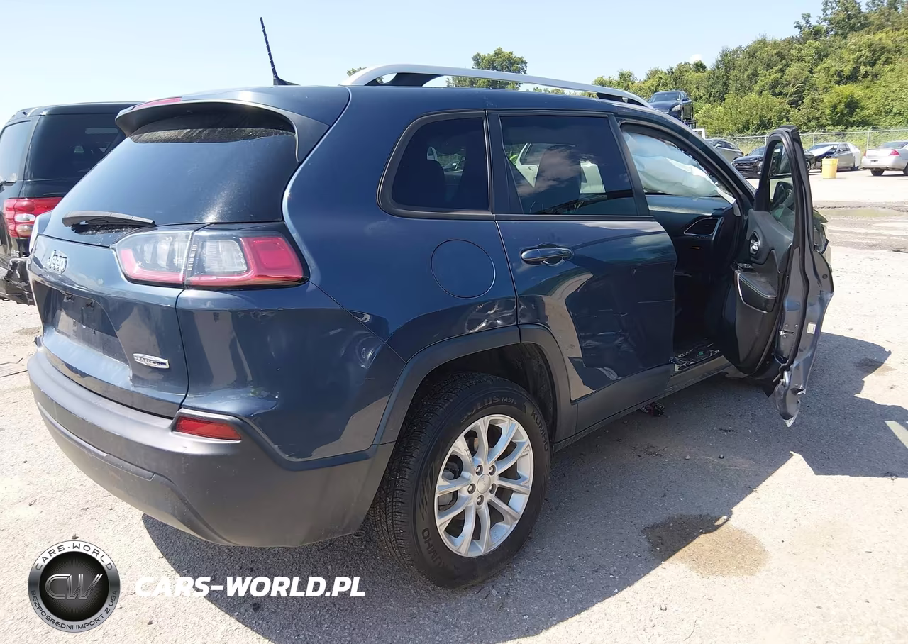 2020 Jeep Cherokee Latitude Fwd VIN:1C4PJLCB4LD511699 - 4