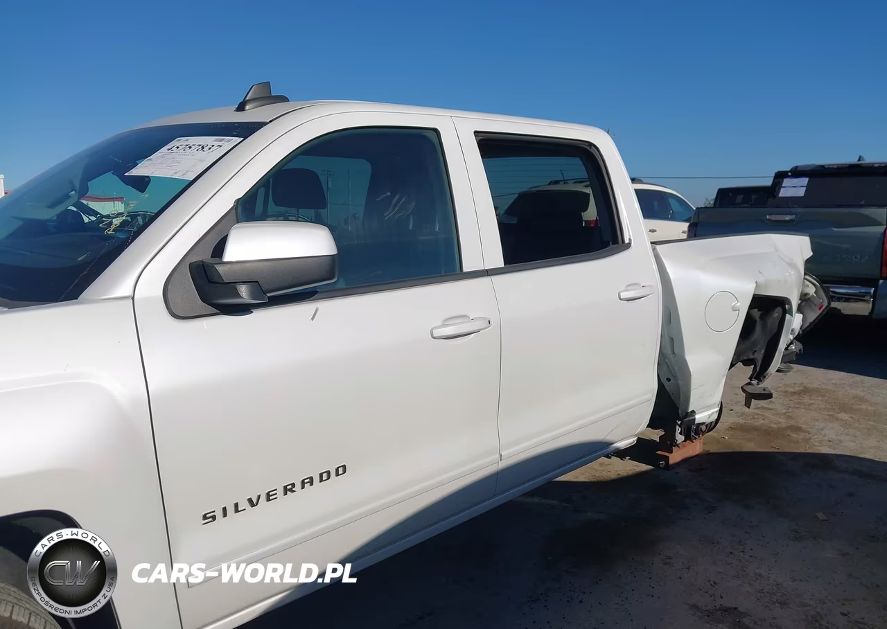 2018 Chevrolet Silverado 1500 1Lt VIN:3GCPCREC2JG240581 - 14