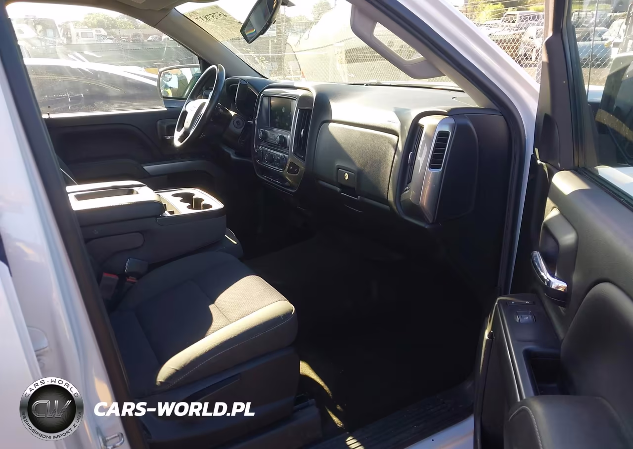 2018 Chevrolet Silverado 1500 1Lt VIN:3GCPCREC2JG240581 - 5
