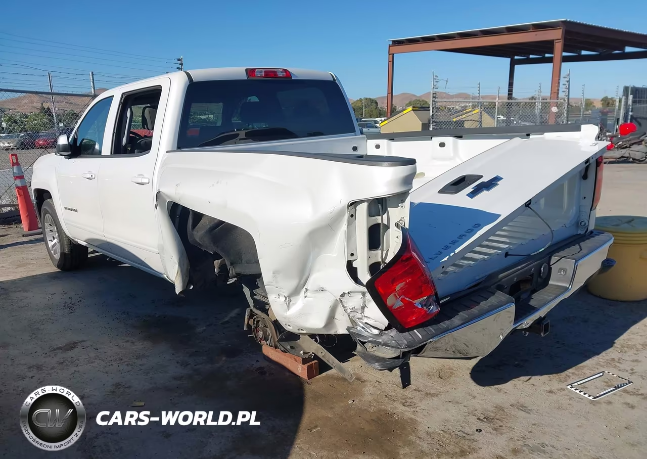 2018 Chevrolet Silverado 1500 1Lt VIN:3GCPCREC2JG240581 - 6