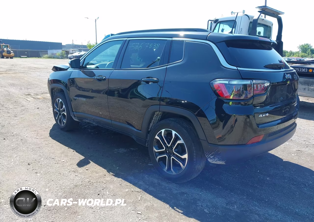 2024 Jeep Compass Limited 4X4 VIN:3C4NJDCN4RT102631 - 3