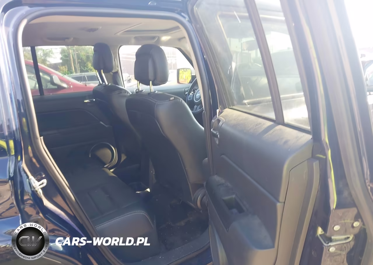 2017 Jeep Patriot High Altitude VIN:1C4NJPFA9HD134084 - 8