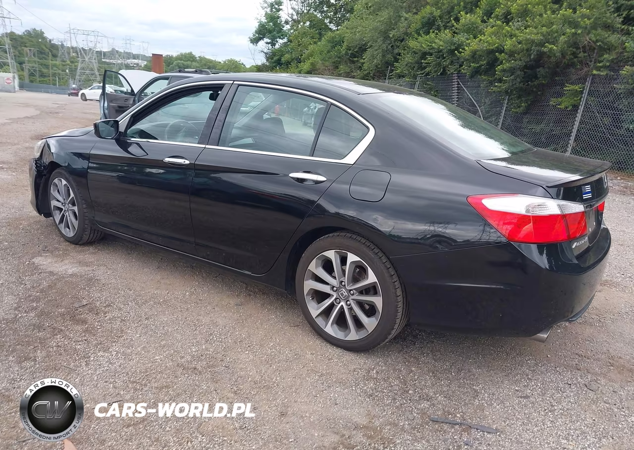 2015 Honda Accord Sport VIN:1HGCR2F53FA181813 - 3