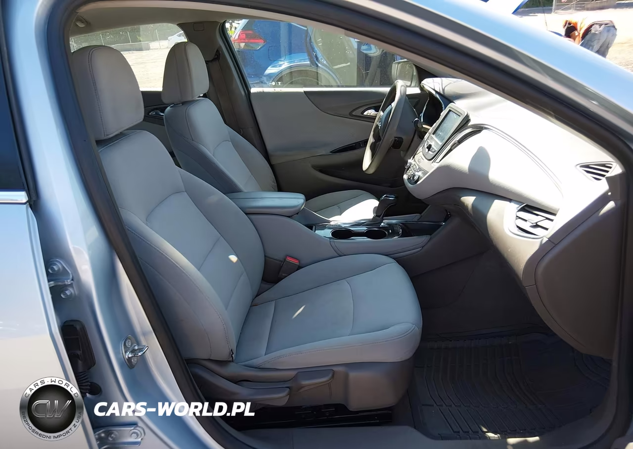 2017 Chevrolet Malibu Hybrid VIN:1G1ZJ5SUXHF162169 - 5