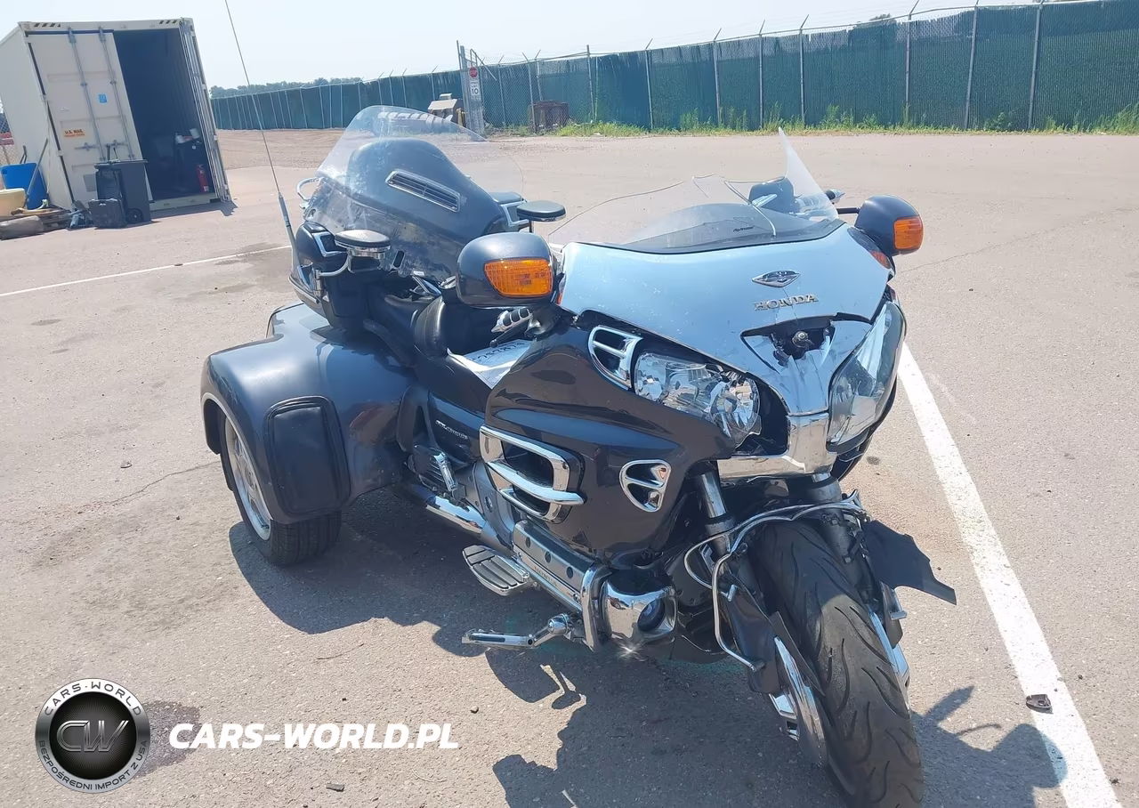 2005 Honda Gl1800