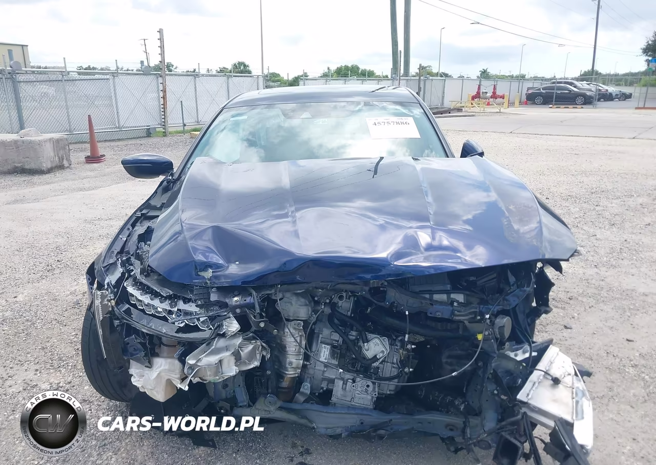 2018 Honda Accord Touring VIN:1HGCV1F96JA213641 - 12