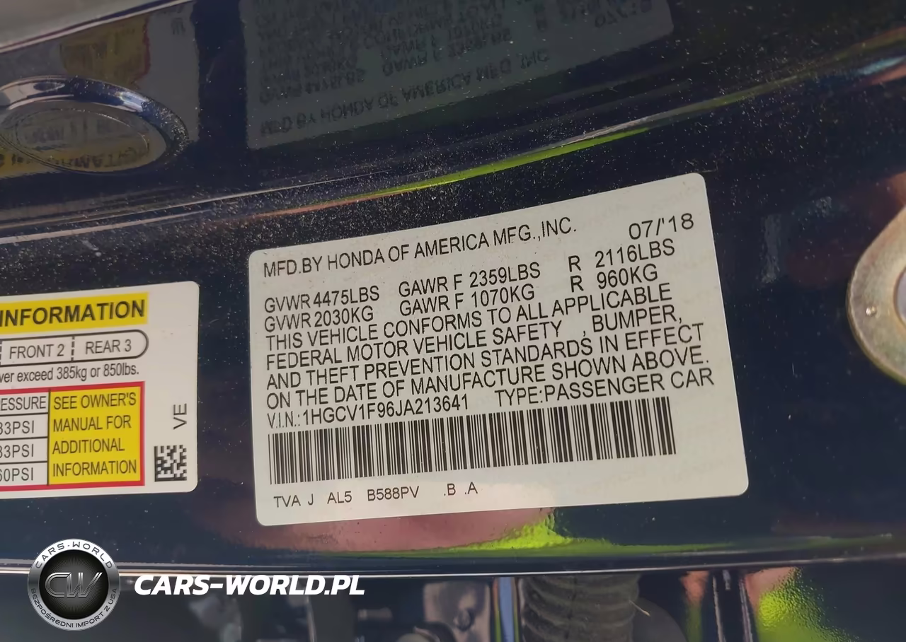 2018 Honda Accord Touring VIN:1HGCV1F96JA213641 - 9