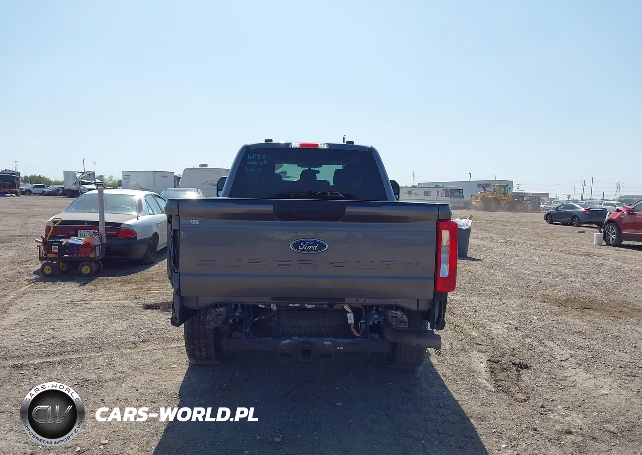 2025 Ford F-250 Xlt VIN:1FT7W2BT8SEC94673 - 17