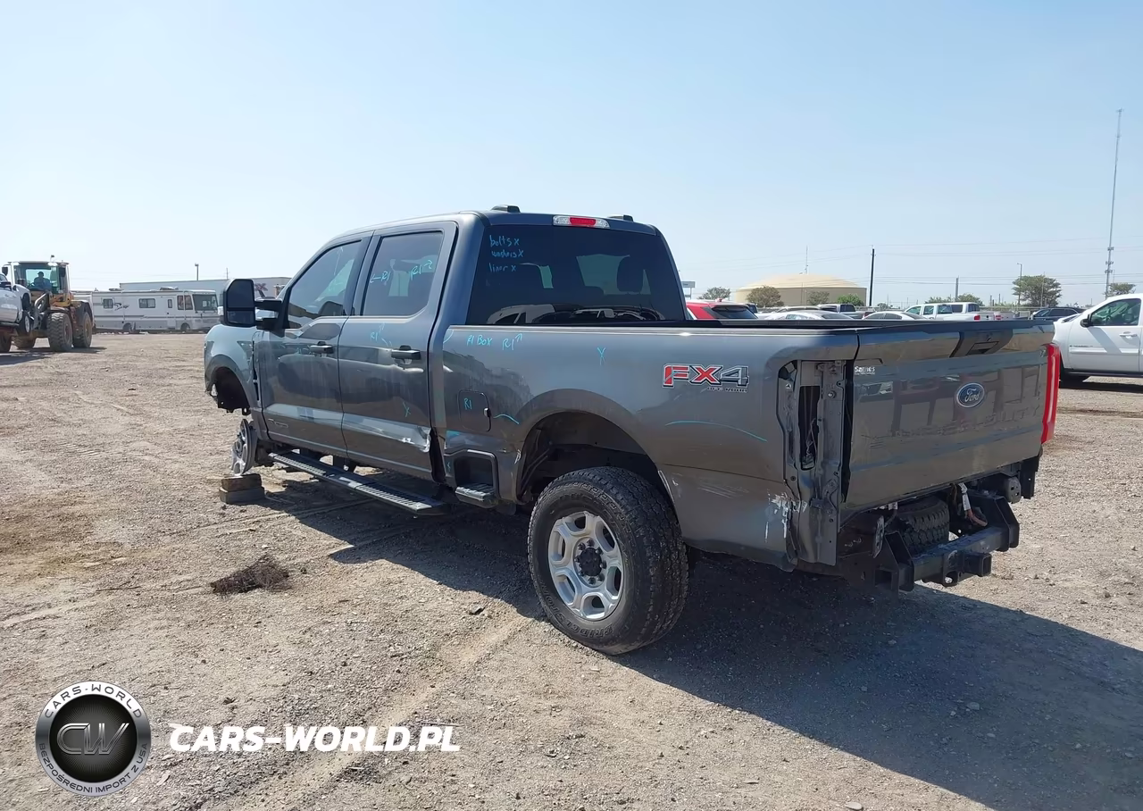 2025 Ford F-250 Xlt VIN:1FT7W2BT8SEC94673 - 3