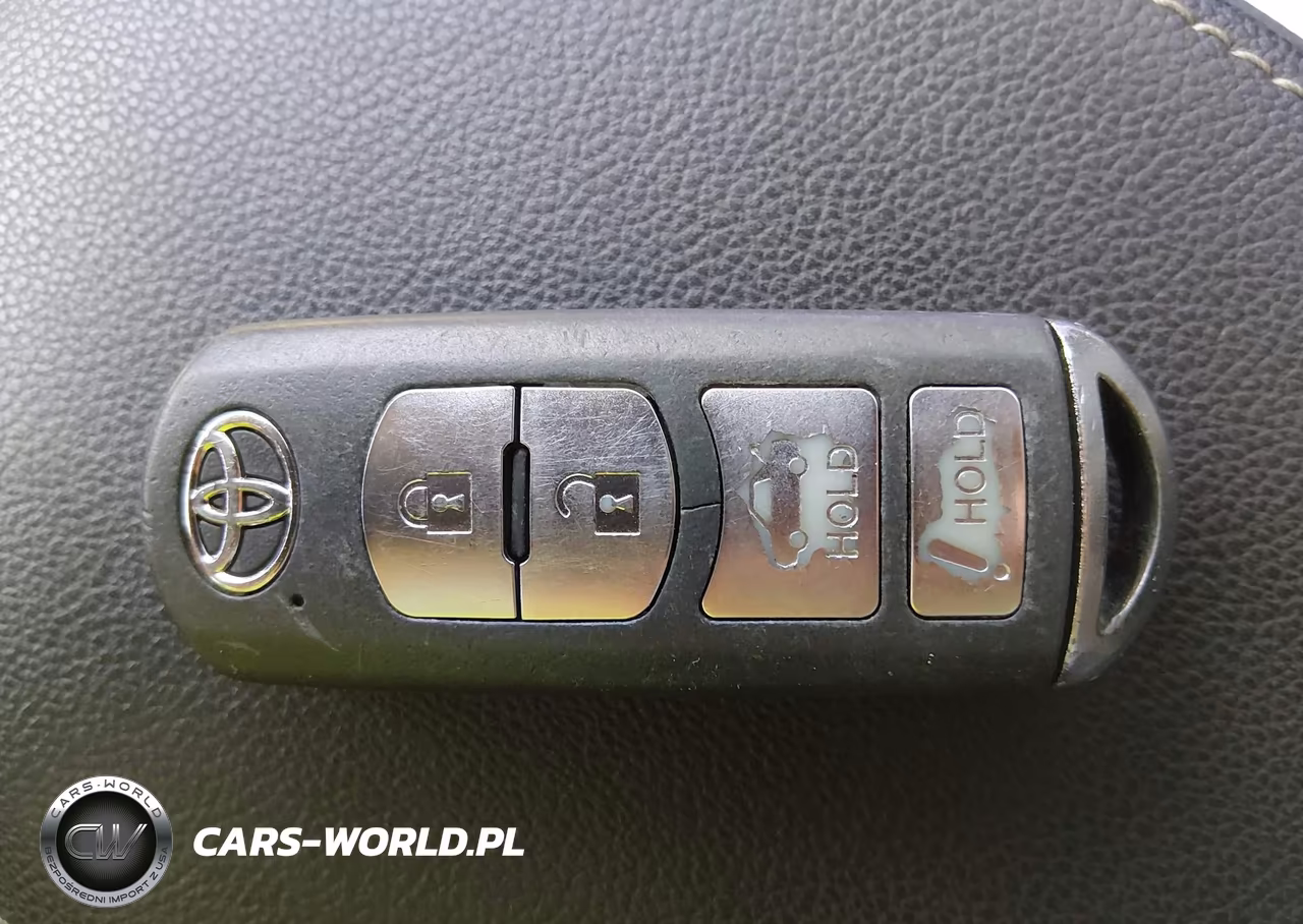 2019 Toyota Yaris Xle VIN:3MYDLBYV0KY507110 - 11