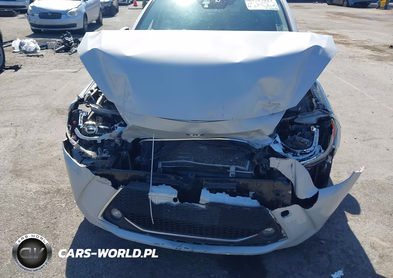 2019 Toyota Yaris Xle VIN:3MYDLBYV0KY507110 - 6