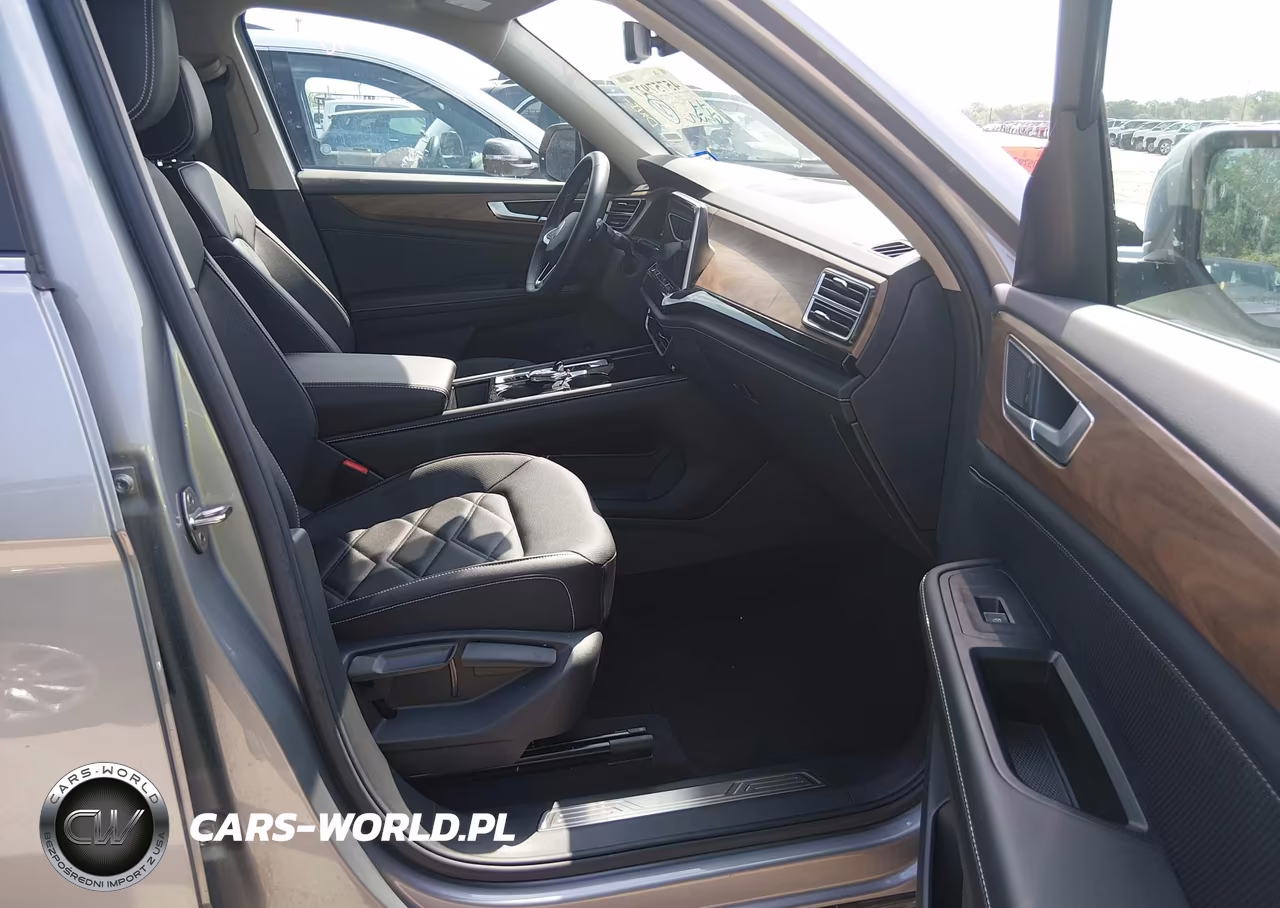 2026 Volkswagen Atlas Se With Technology VIN:1V2WN2CA9TC562606 - 5