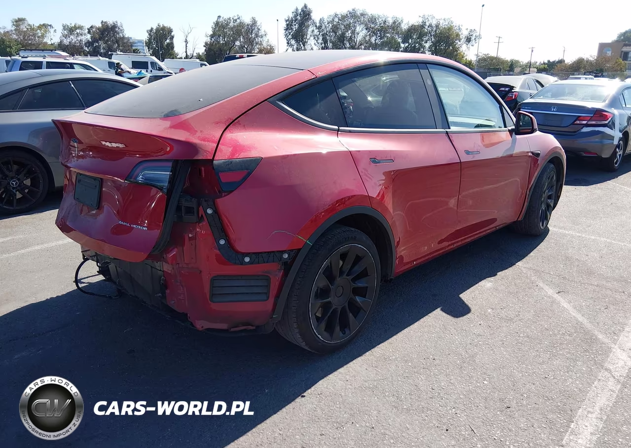2023 Tesla Model Y Awd-Long Range Dual Motor All-Wheel Drive VIN:7SAYGDEE8PF831951 - 4