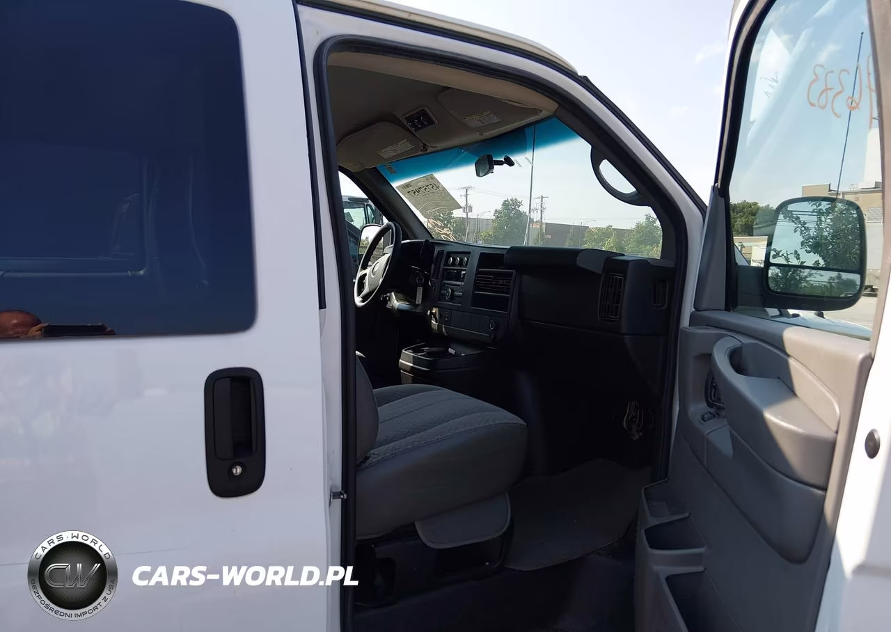 2012 Chevrolet Express 3500 Lt VIN:1GAZGYFG5C1173090 - 5