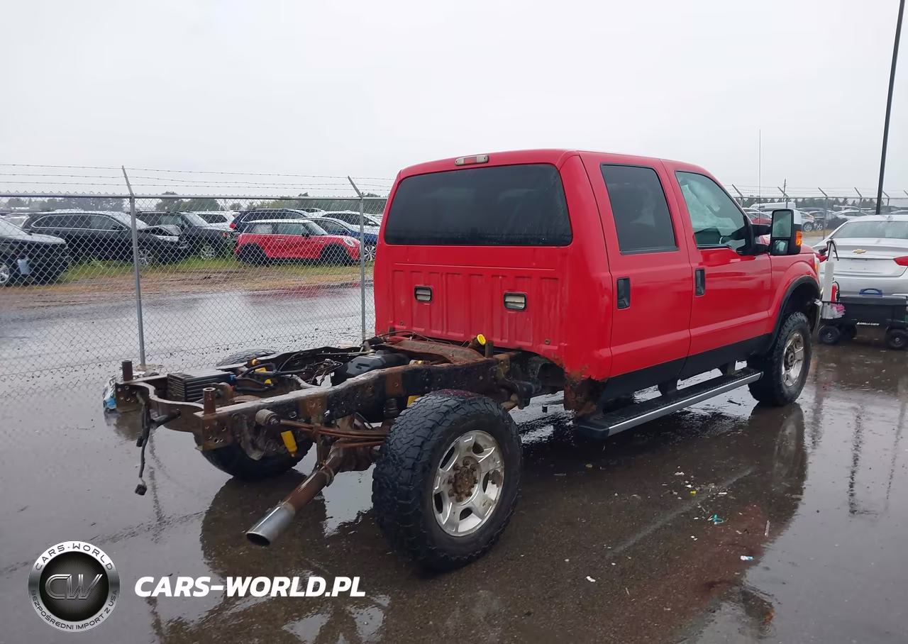 2011 Ford Super Duty F-250 Srw Xlt VIN:1FT7W2B63BEC86247 - 4