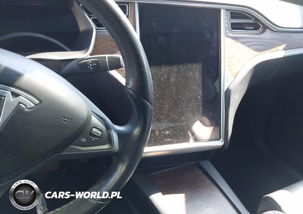 2017 Tesla Model X VIN:5YJXCAE2XHF077364 - 17
