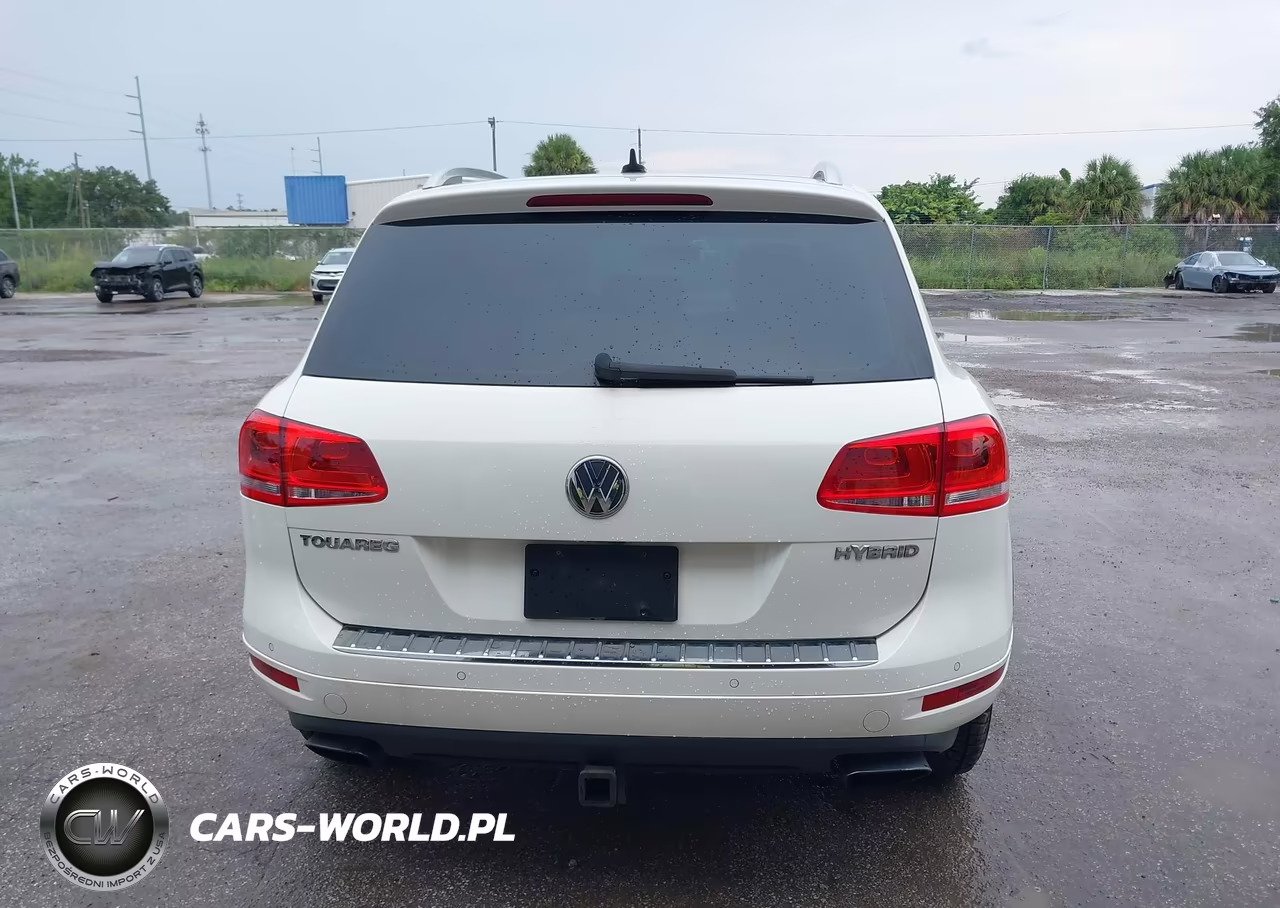 2011 Volkswagen Touareg Hybrid VIN:WVGFG9BP6BD002301 - 16