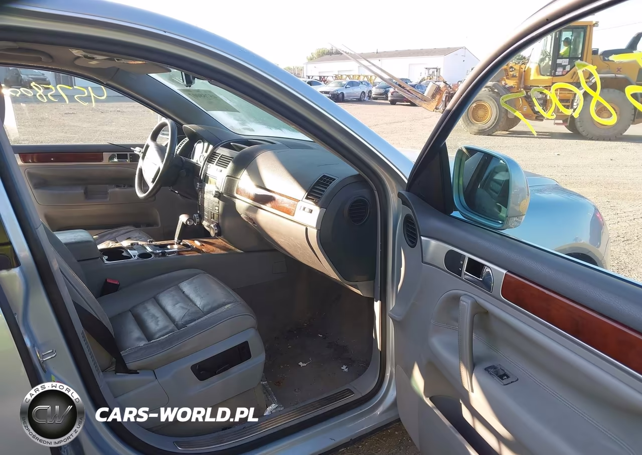 2007 Volkswagen Touareg V6 VIN:WVGZE77L67D027641 - 5