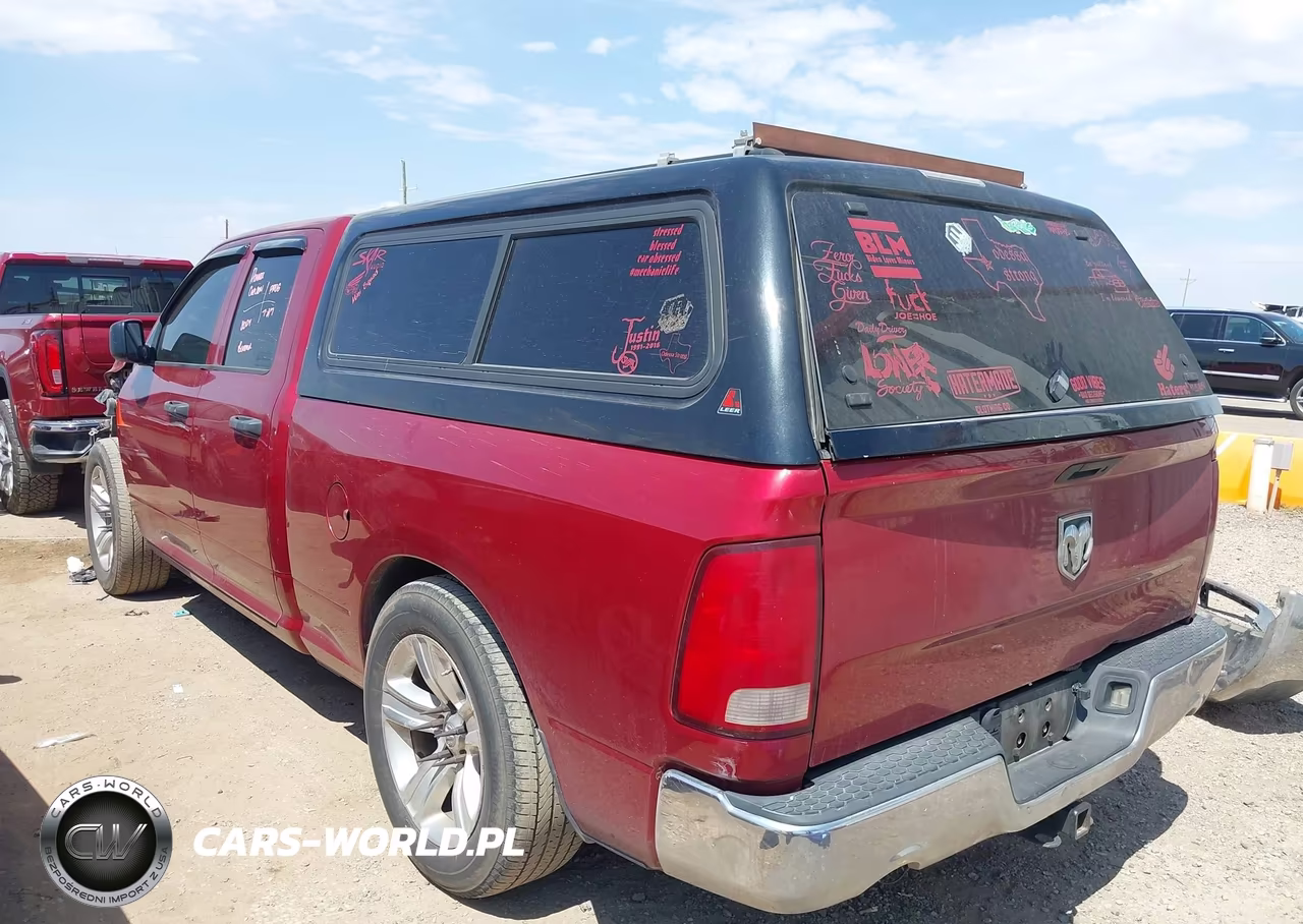 2015 Ram 1500 Tradesman VIN:1C6RR6FT7FS714861 - 3