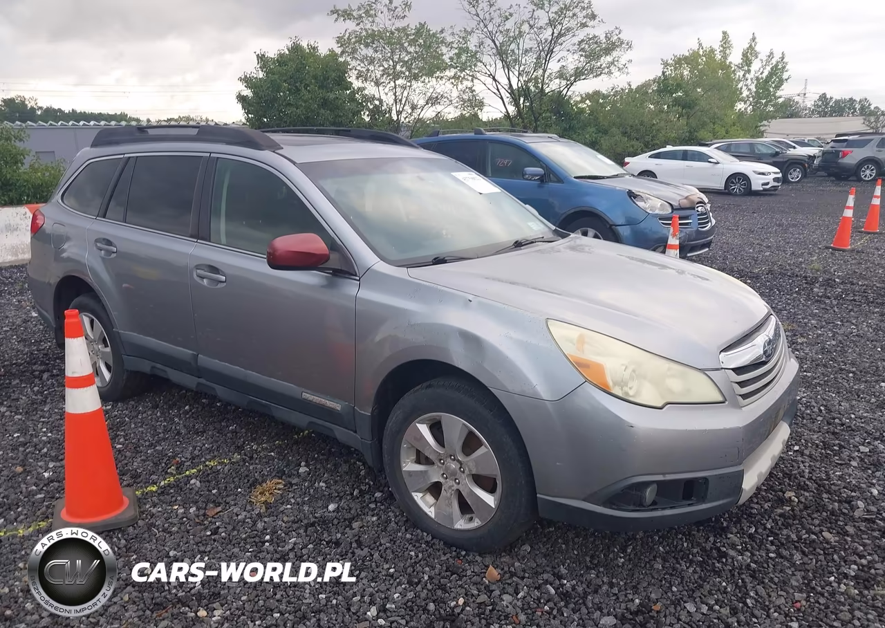 2010 Subaru Outback 3.6R Limited – zdjęcie 1 z 11