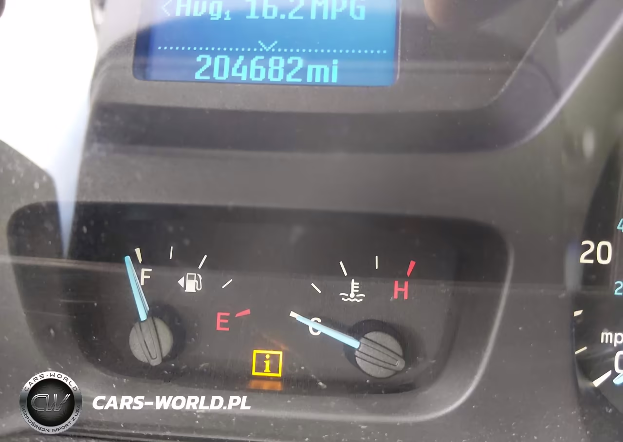 2017 Ford Transit-250 VIN:1FTYR2XMXHKB18795 - 18
