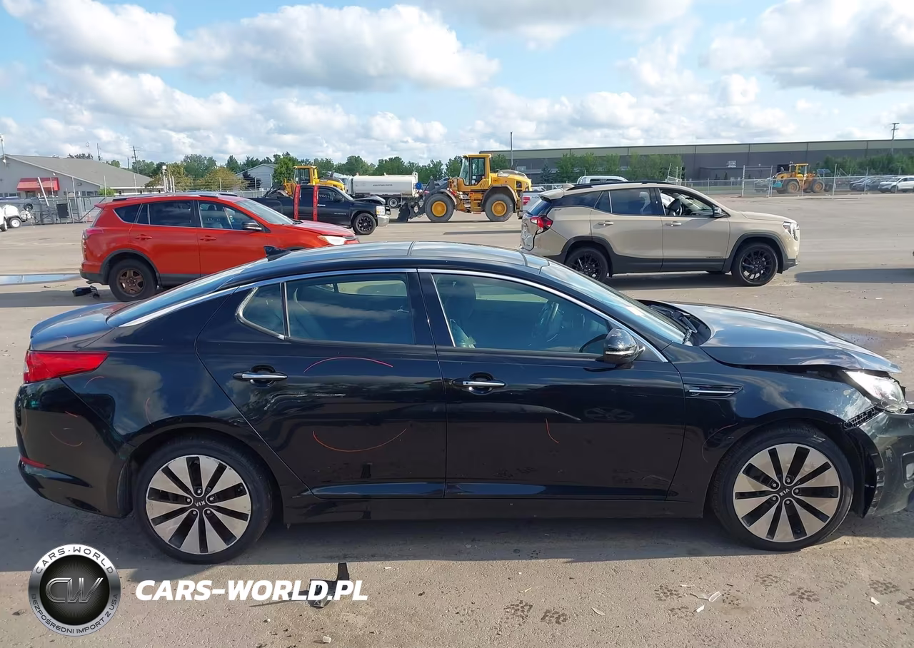 2012 Kia Optima Sx VIN:5XXGR4A67CG001762 - 13