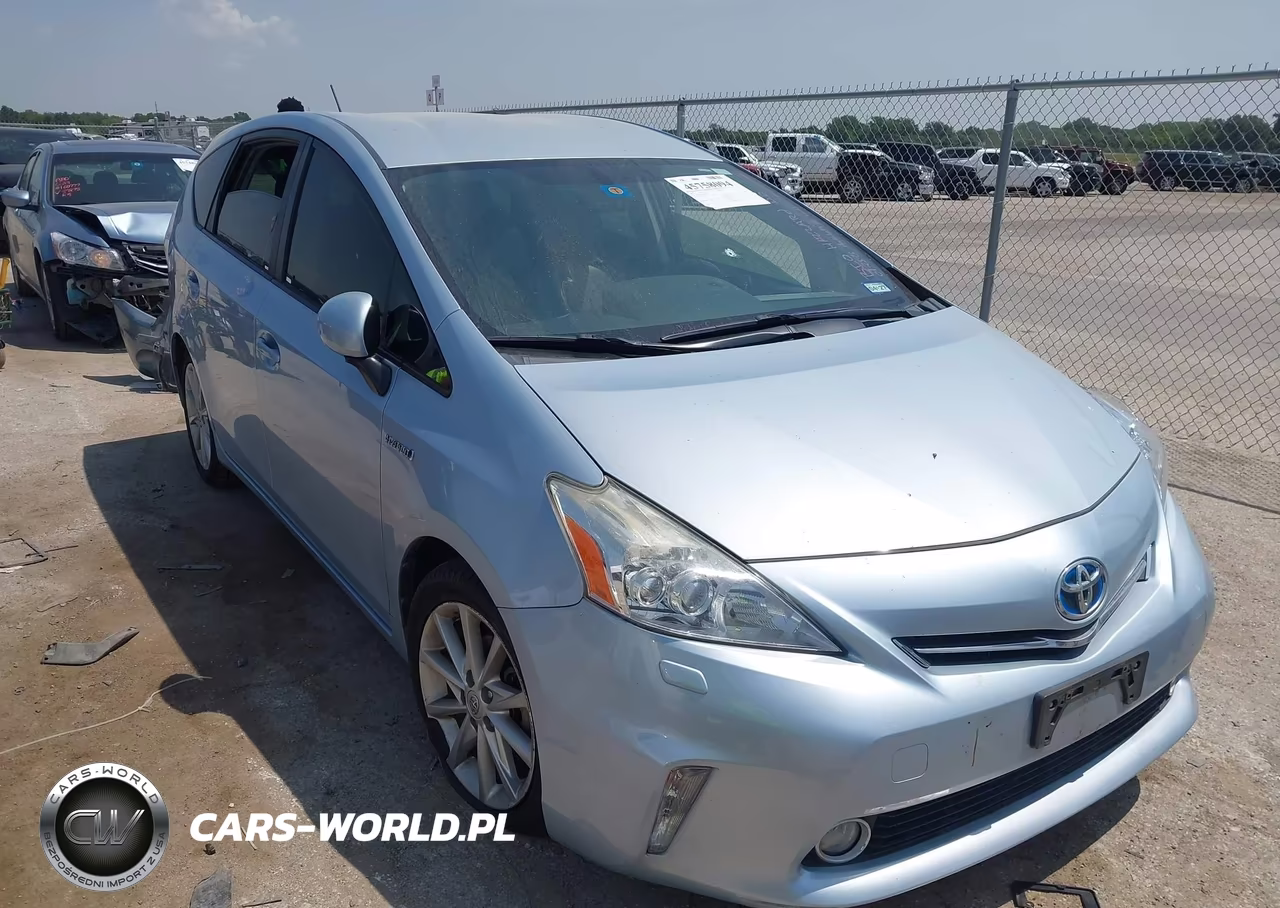 2014 Toyota Prius V Five – zdjęcie 1 z 15