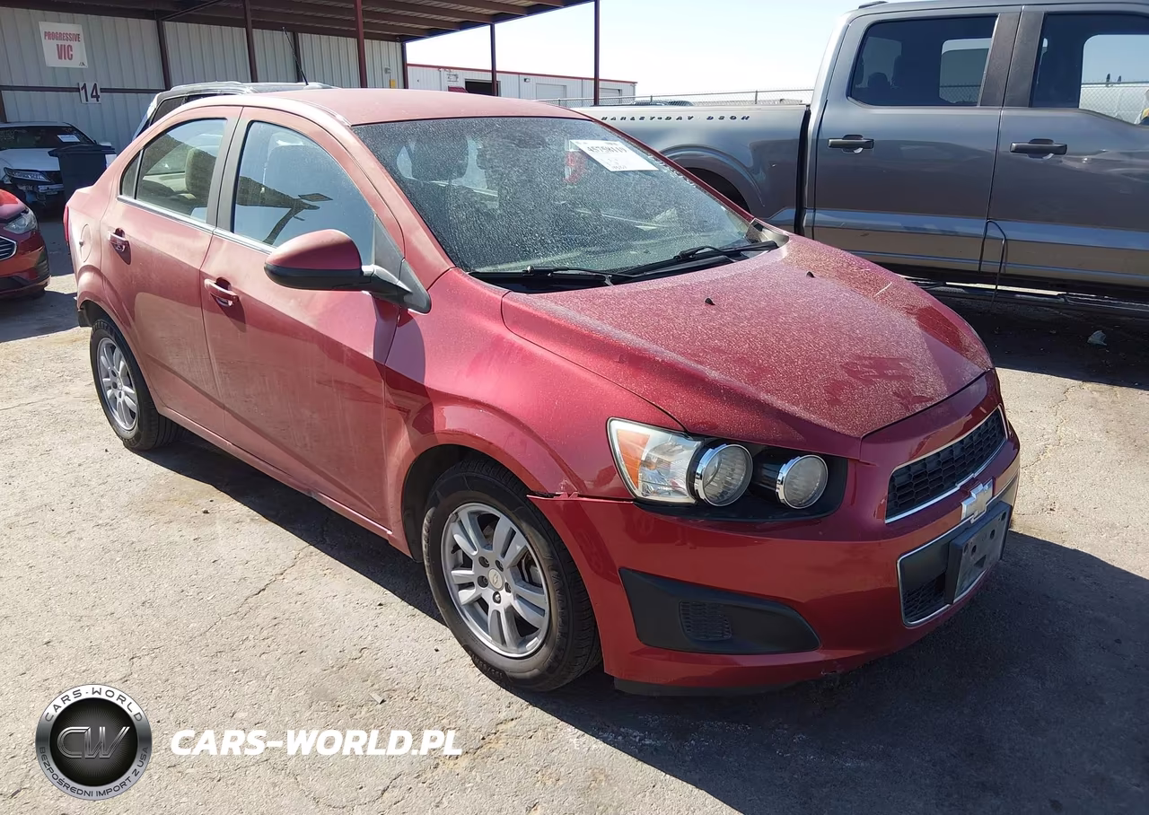 2015 Chevrolet Sonic Lt Auto – zdjęcie 1 z 16