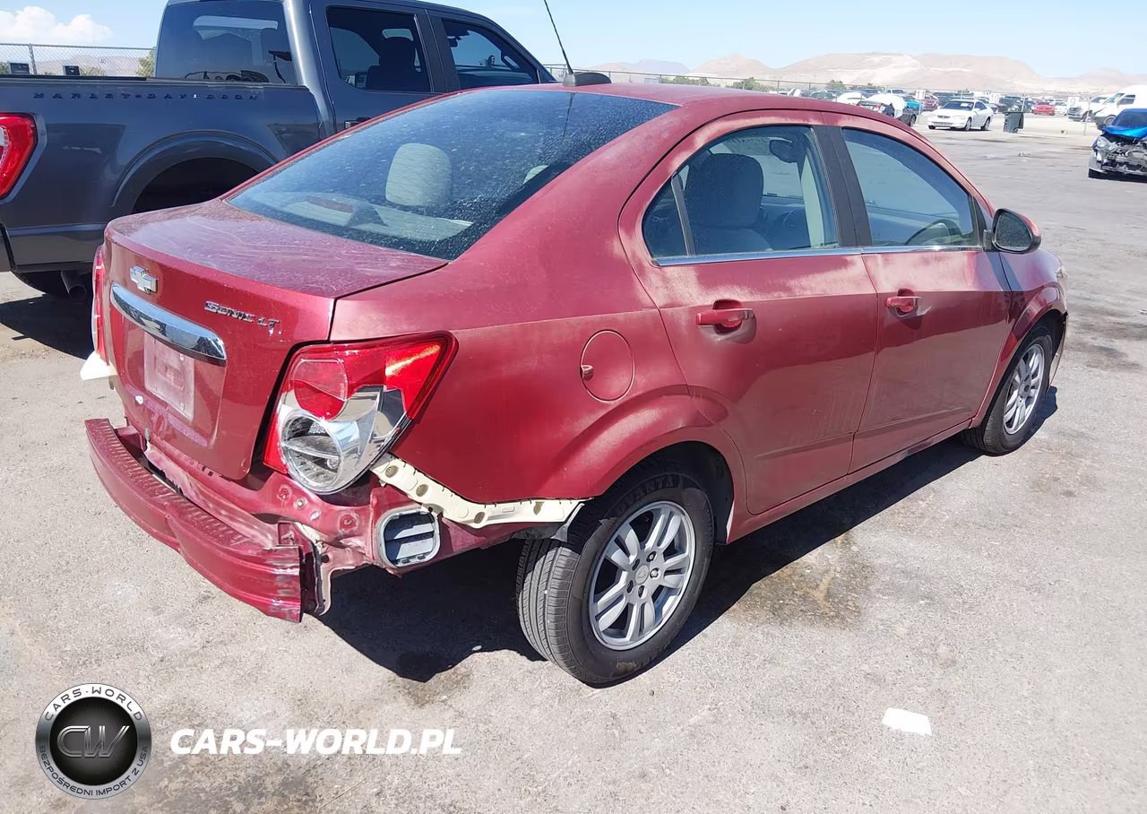 2015 Chevrolet Sonic Lt Auto VIN:1G1JC5SHXF4161557 - 4