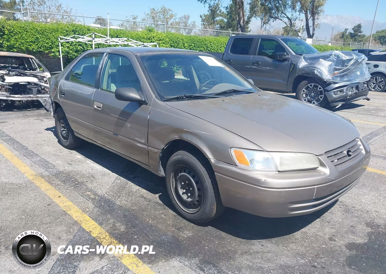 1999 Toyota Camry Ce