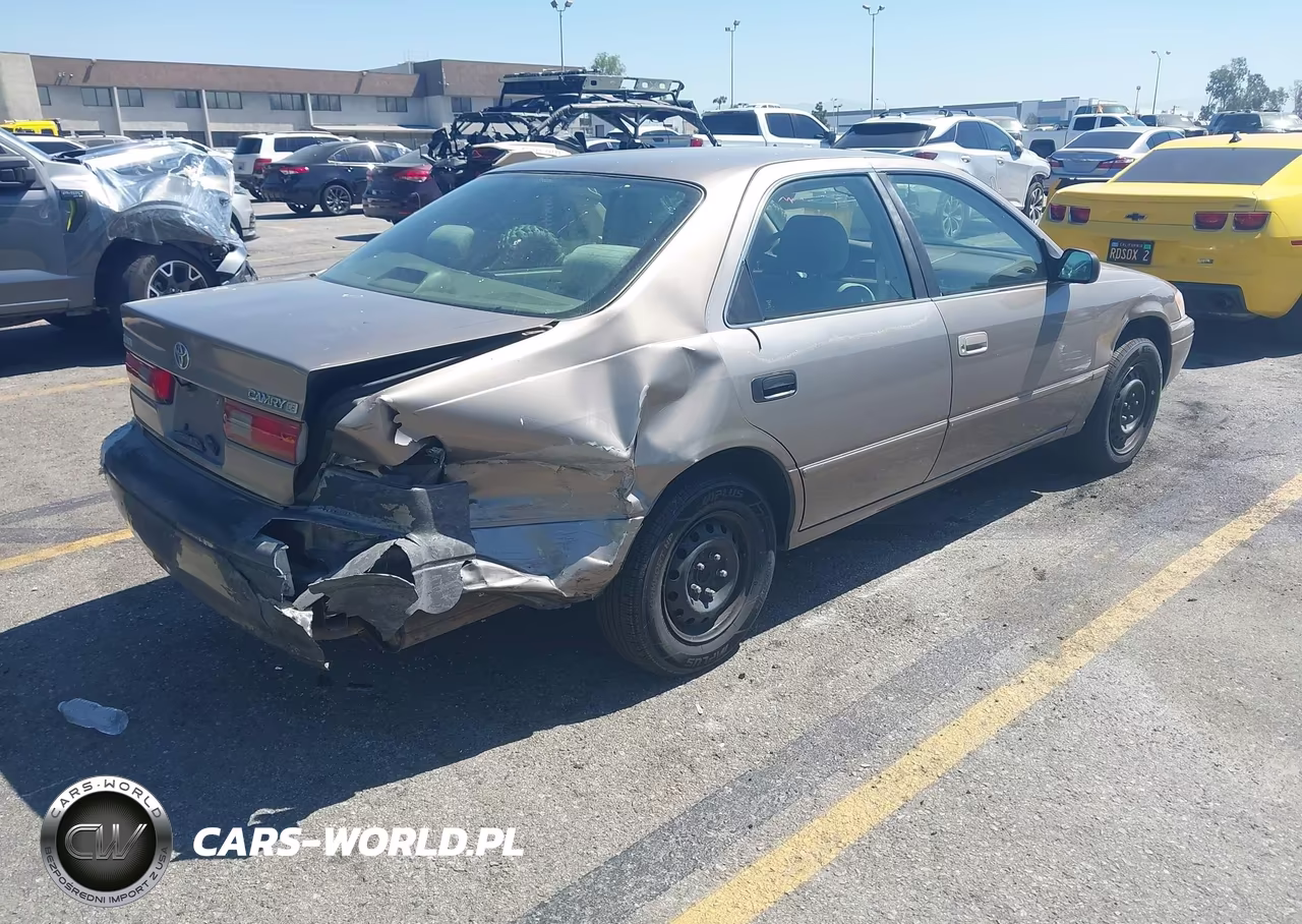 1999 Toyota Camry Ce VIN:4T1BG22K6XU881994 - 4