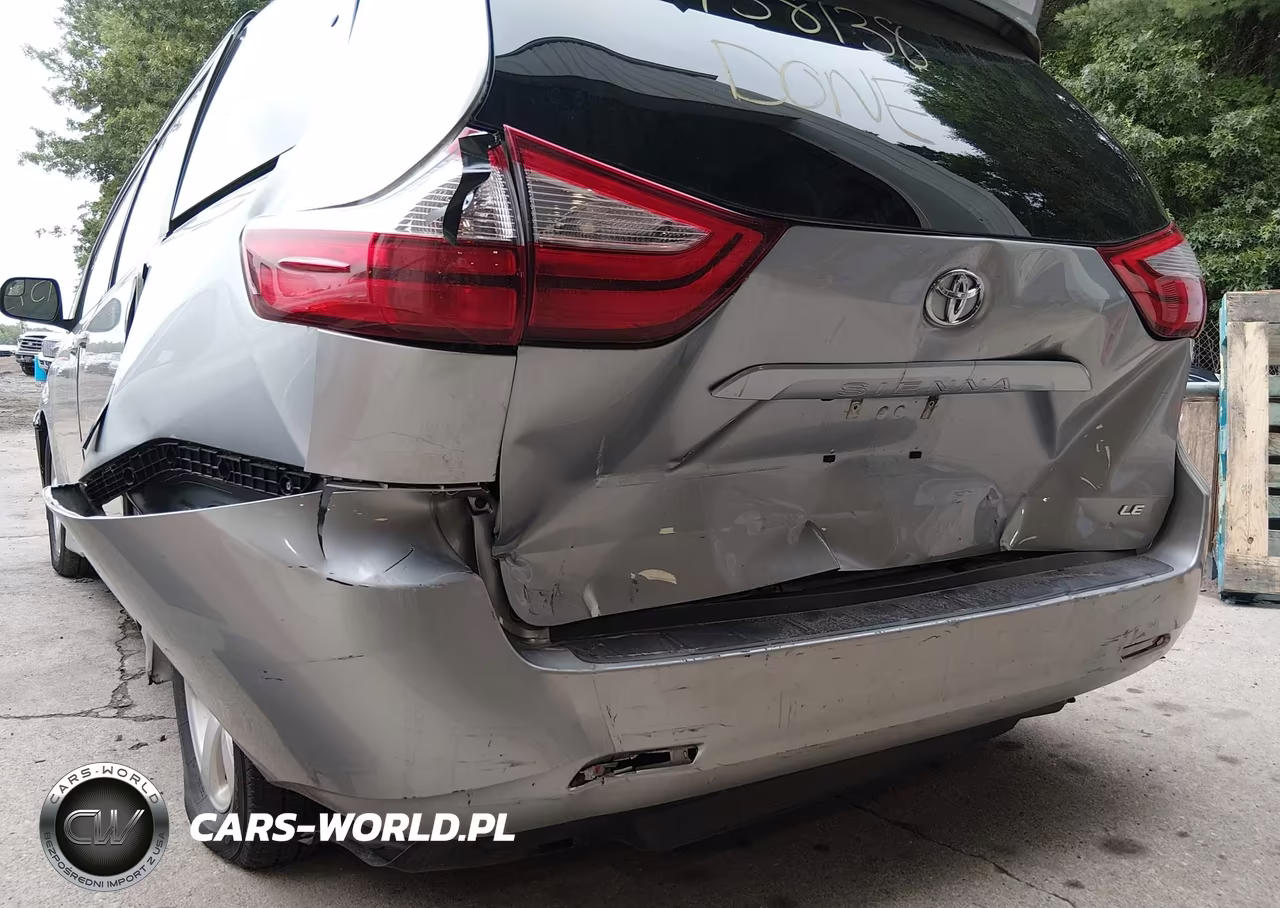 2019 Toyota Sienna Le 8 Passenger VIN:5TDKZ3DC0KS016784 - 6