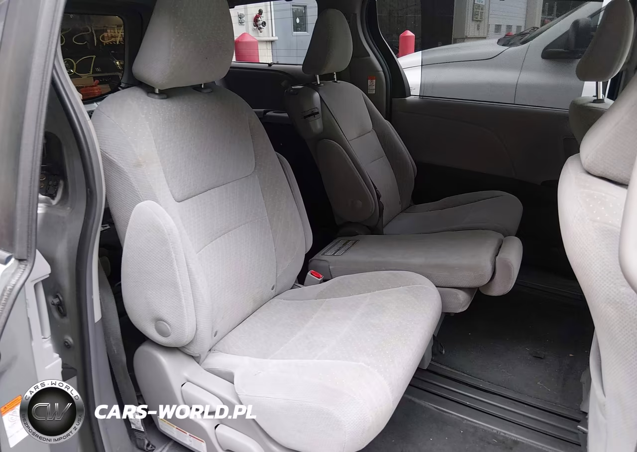 2019 Toyota Sienna Le 8 Passenger VIN:5TDKZ3DC0KS016784 - 8