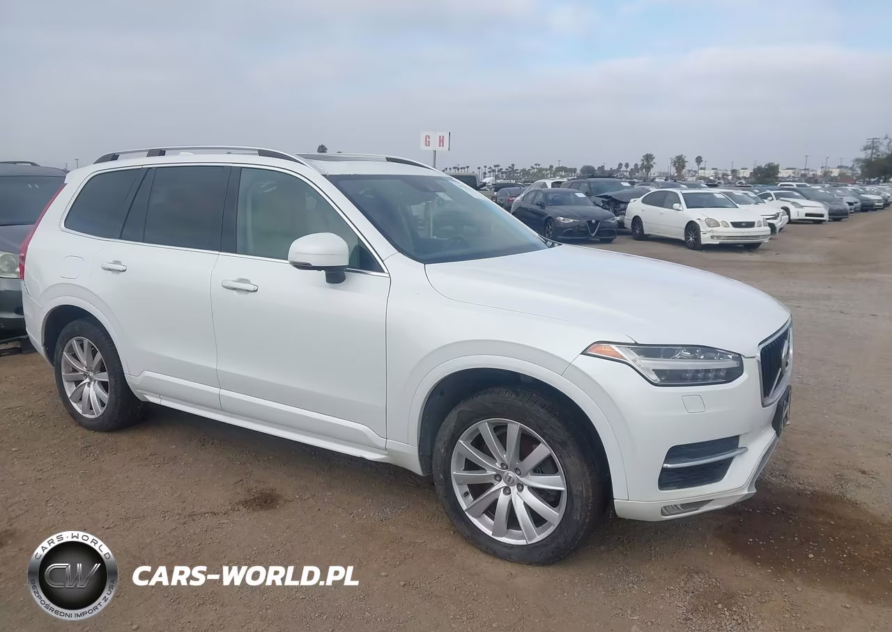 2017 Volvo Xc90 T6 Momentum