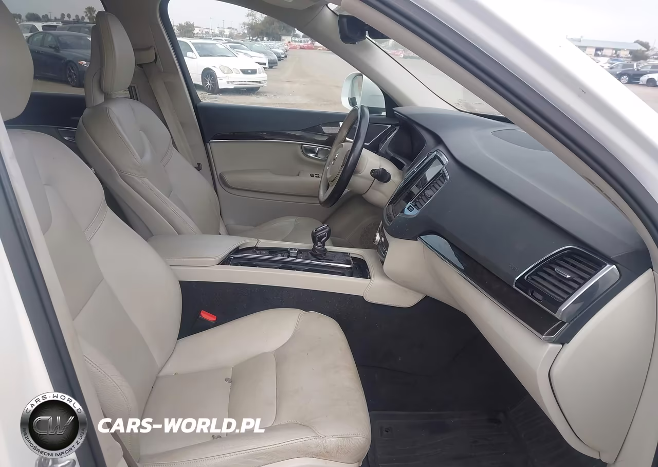 2017 Volvo Xc90 T6 Momentum VIN:YV4A22PK3H1183656 - 5