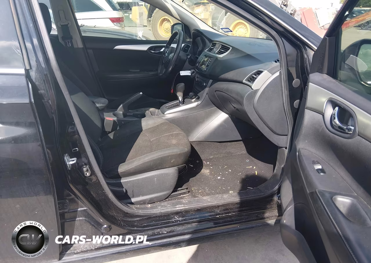 2018 Nissan Sentra S VIN:3N1AB7AP8JY333270 - 5