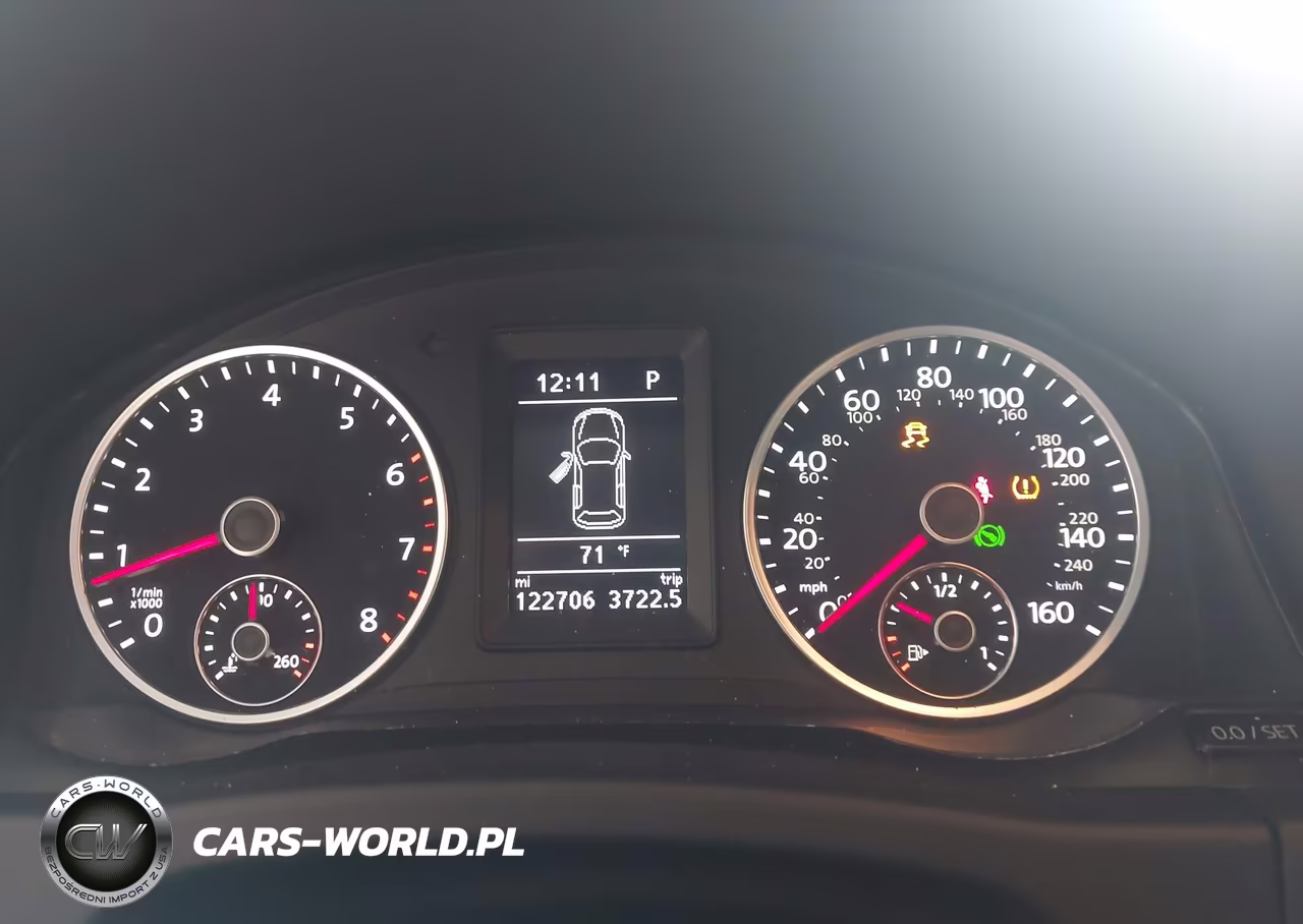 2017 Volkswagen Tiguan 2.0T Wolfsburg Edition VIN:WVGSV7AX5HK029150 - 7