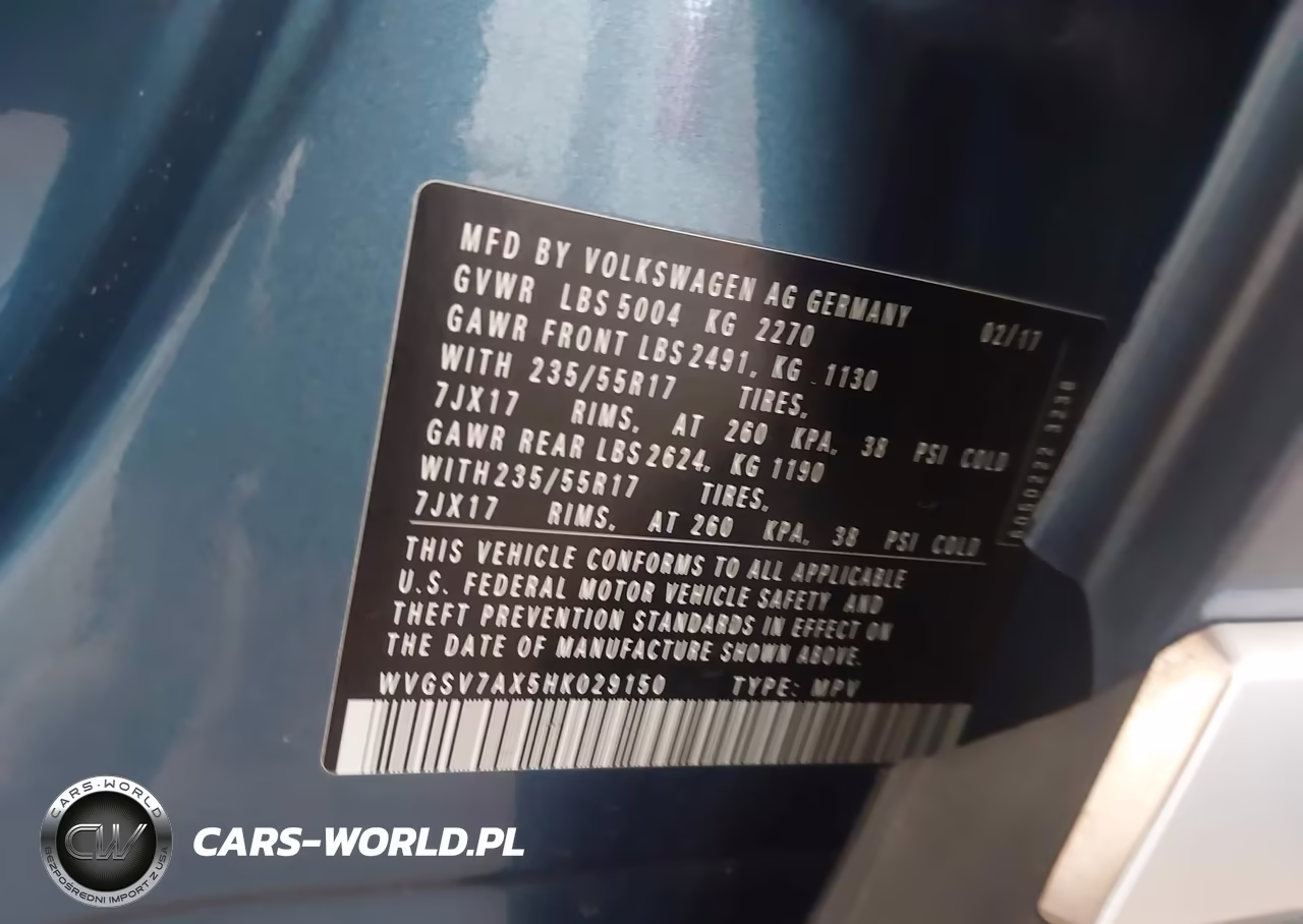 2017 Volkswagen Tiguan 2.0T Wolfsburg Edition VIN:WVGSV7AX5HK029150 - 9