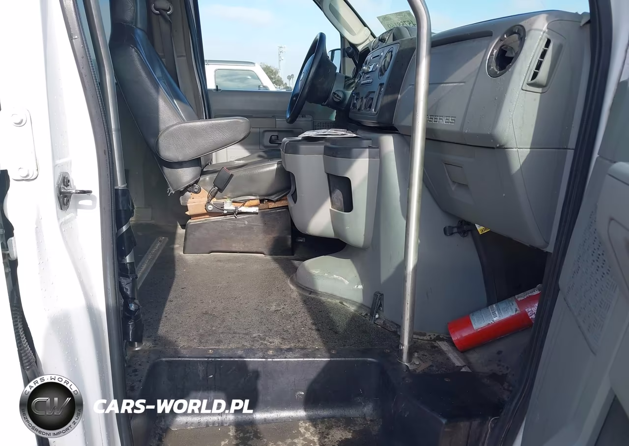 2013 Ford E-350 Super Duty Commercial VIN:1FTDS3EL7DDA15349 - 5