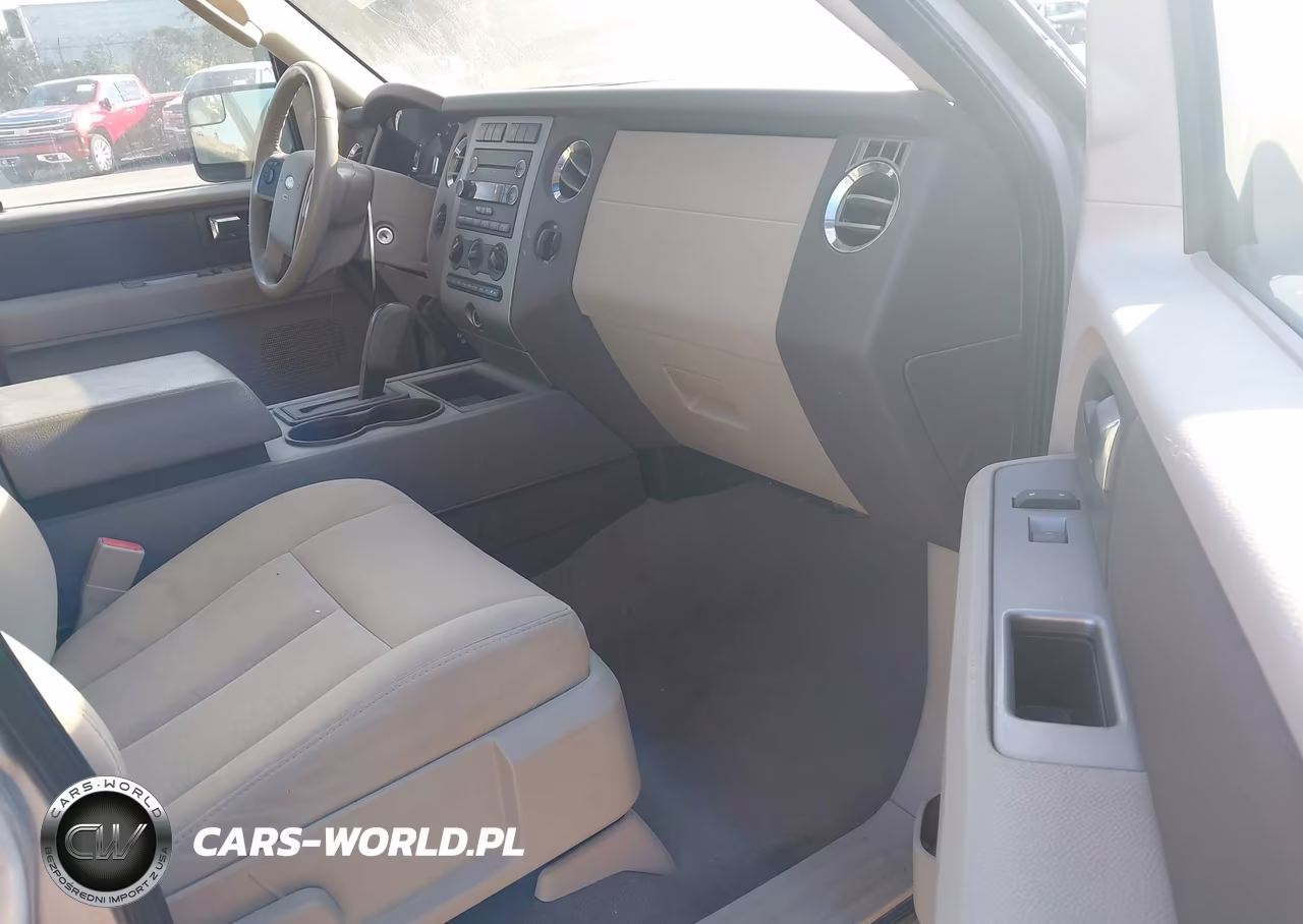 2012 Ford Expedition Xlt VIN:1FMJU1J50CEF49256 - 5