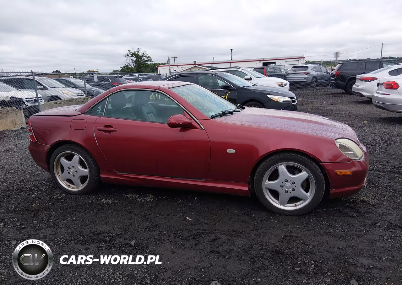 2000 Mercedes-Benz Slk 230 Kompressor VIN:WDBKK47F3YF156383 - 13