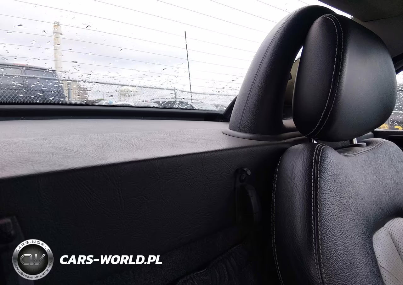 2000 Mercedes-Benz Slk 230 Kompressor VIN:WDBKK47F3YF156383 - 8