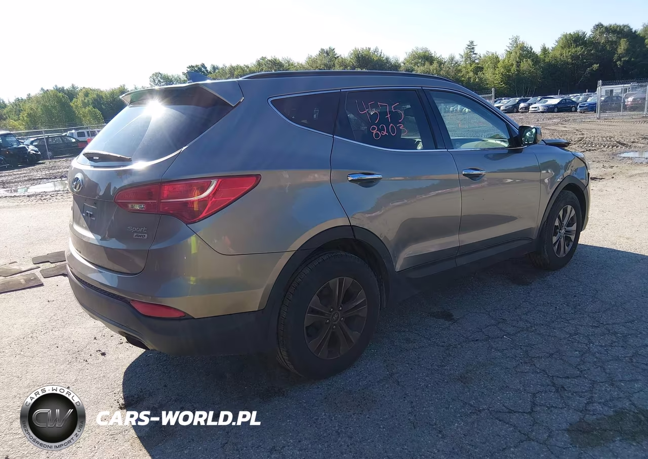2015 Hyundai Santa Fe Sport 2.4L VIN:5XYZUDLB0FG242080 - 4
