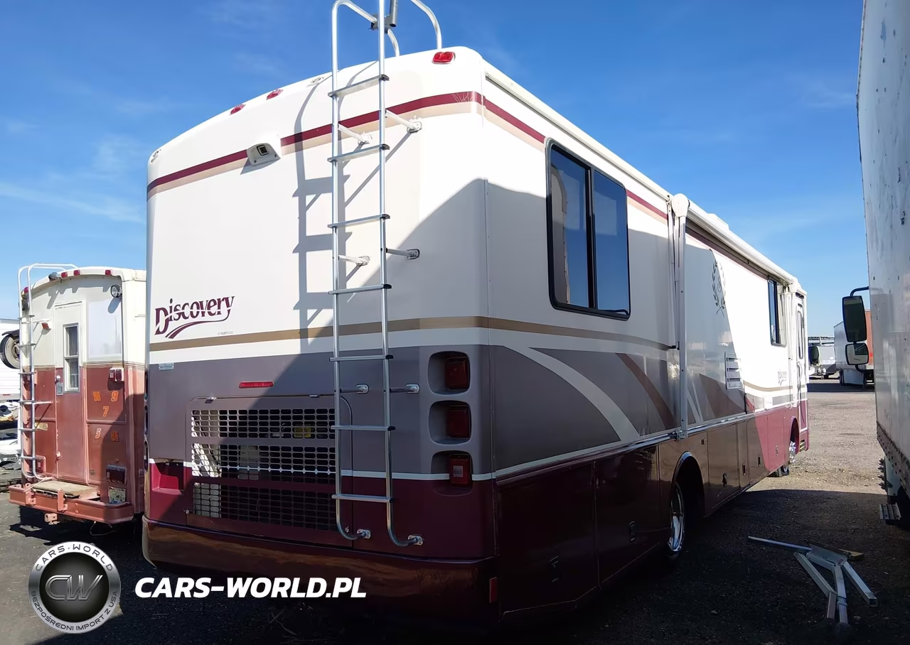 1997 Freightliner Chassis X Line Motor Home VIN:4UZ6XFBC9VC895747 - 4
