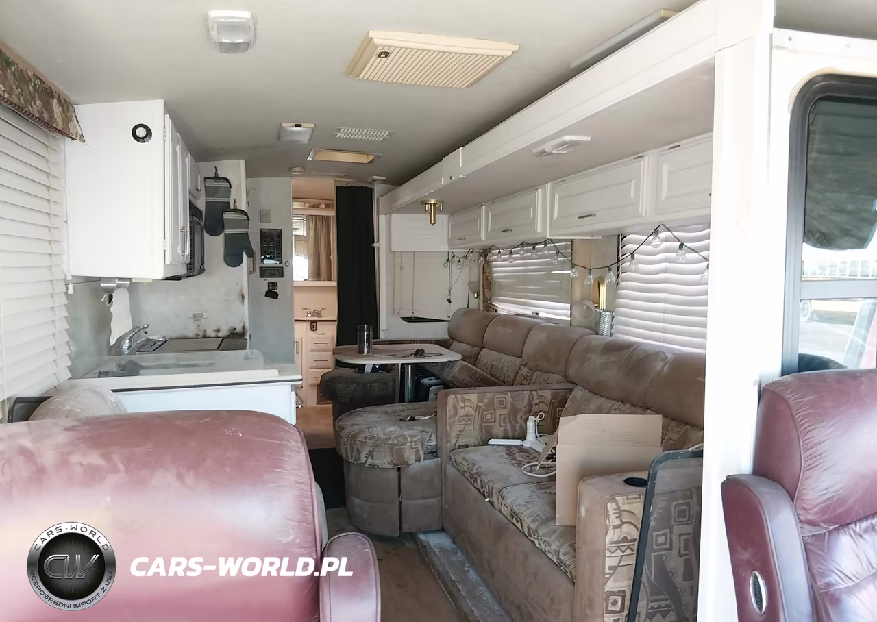1997 Freightliner Chassis X Line Motor Home VIN:4UZ6XFBC9VC895747 - 5